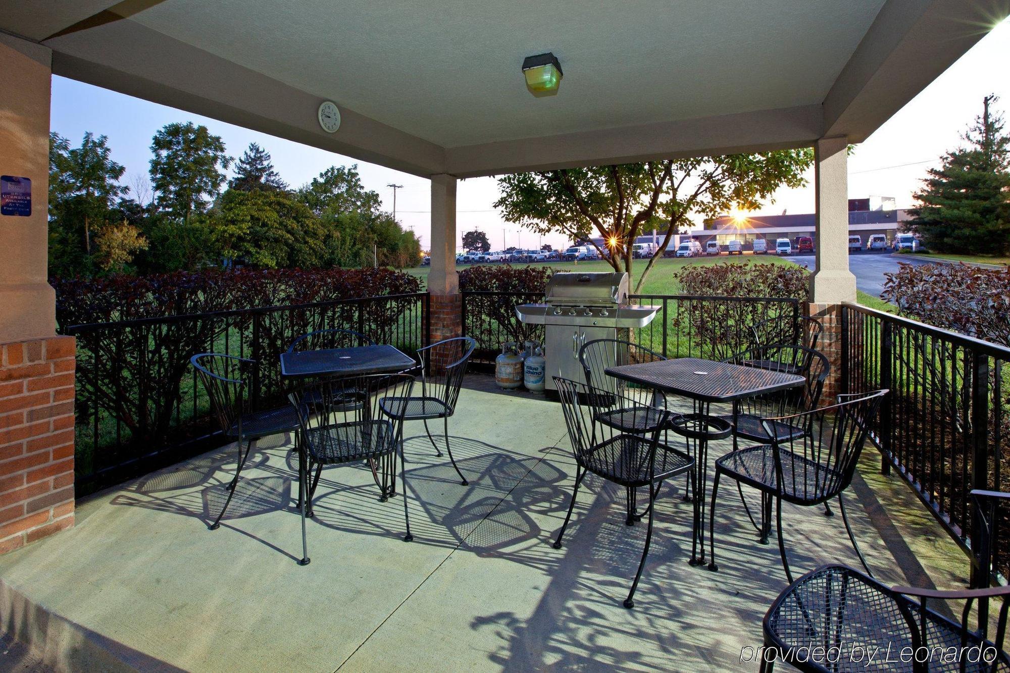 Candlewood Suites Louisville Airport By Ihg Exterior foto