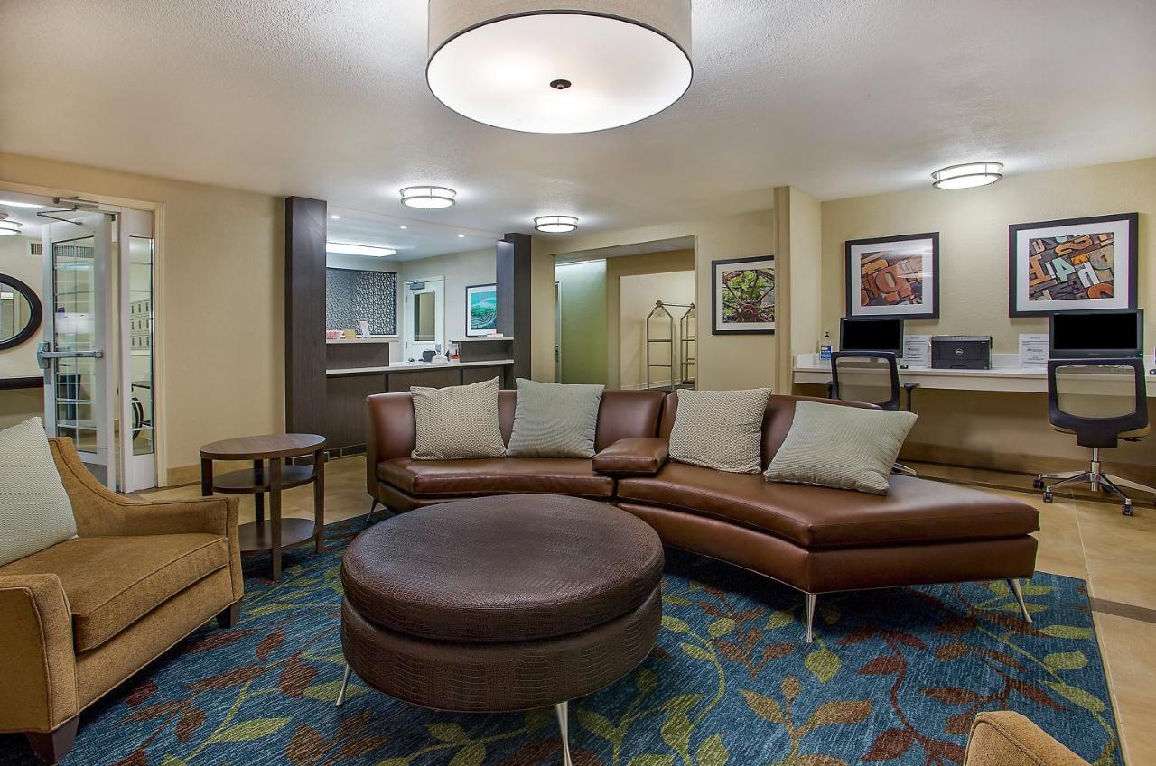 Candlewood Suites Louisville Airport By Ihg Exterior foto